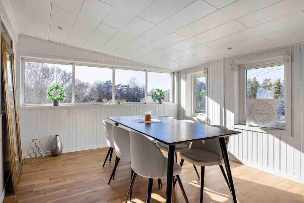 Villa Mysigt Hus Med & Jacuzzi I Olofstorp *